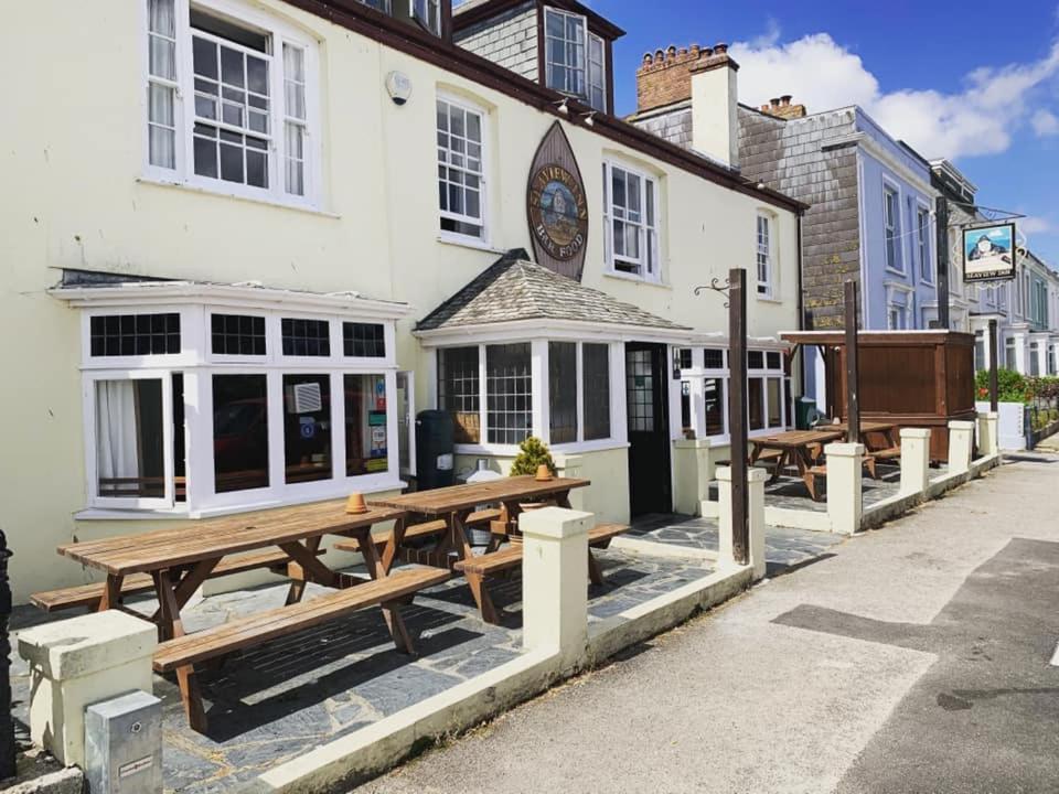 Seaview Inn ファルマス エクステリア 写真